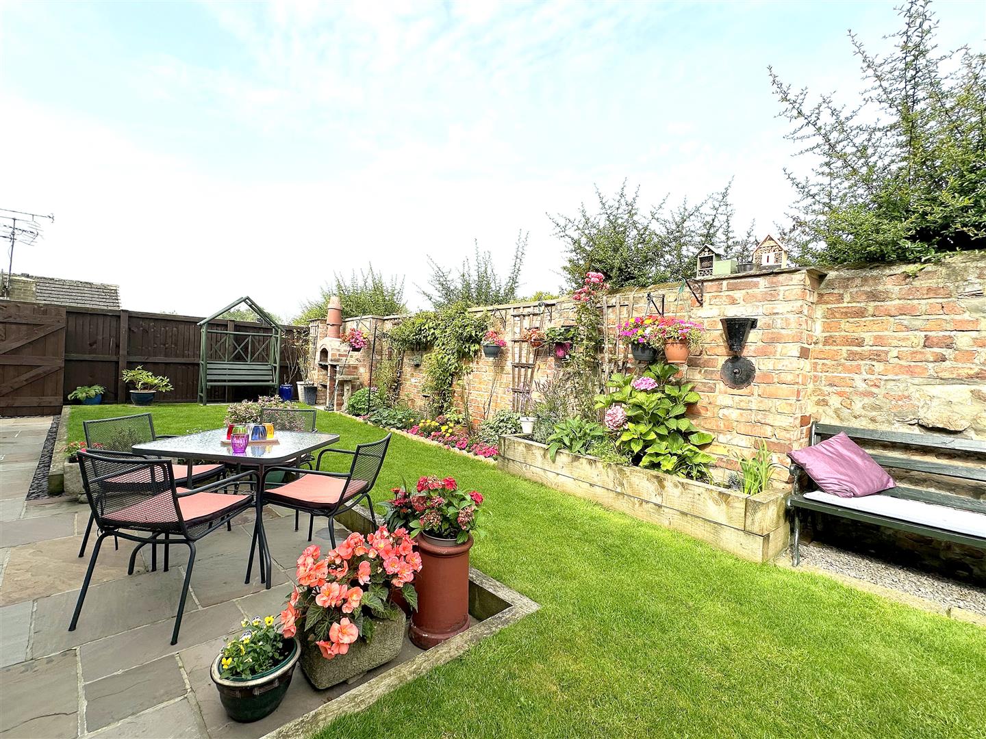 Beck Lane, South Kilvington, Thirsk Luke Miller